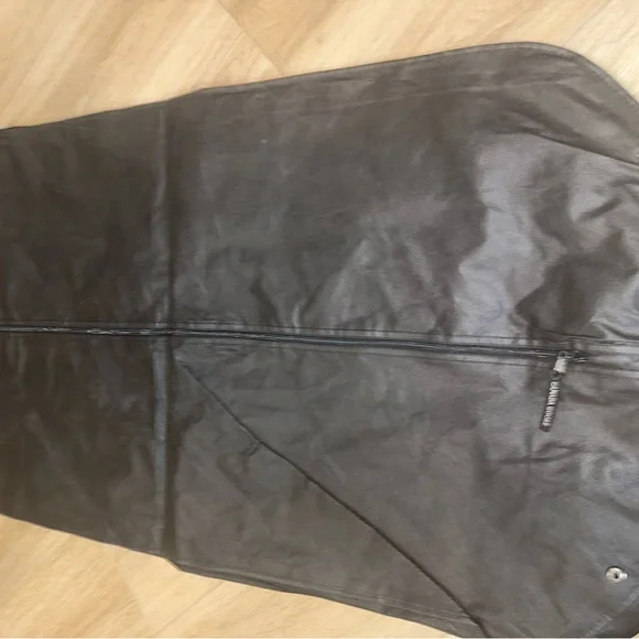 Canada Goose Garment Bag - Picture 6 of 6
